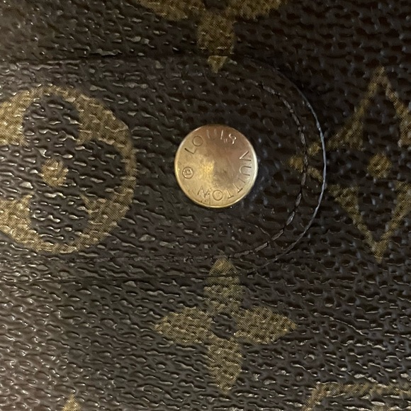 Monogram canvas Louis Vuitton wallet - Picture 2 of 16